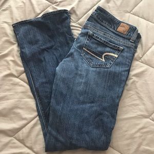 AE artist jeans
